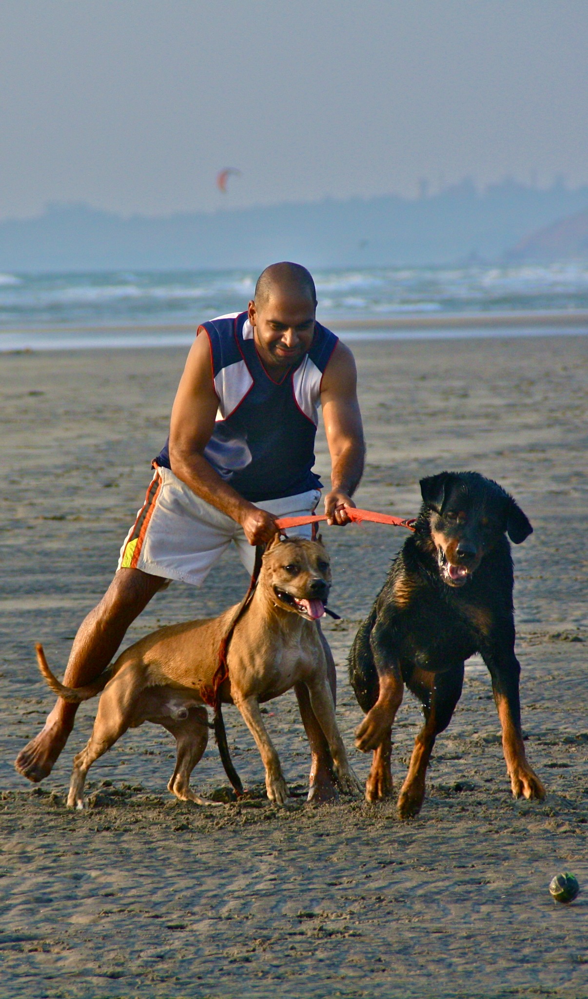 Davo and his family enjoying the beach